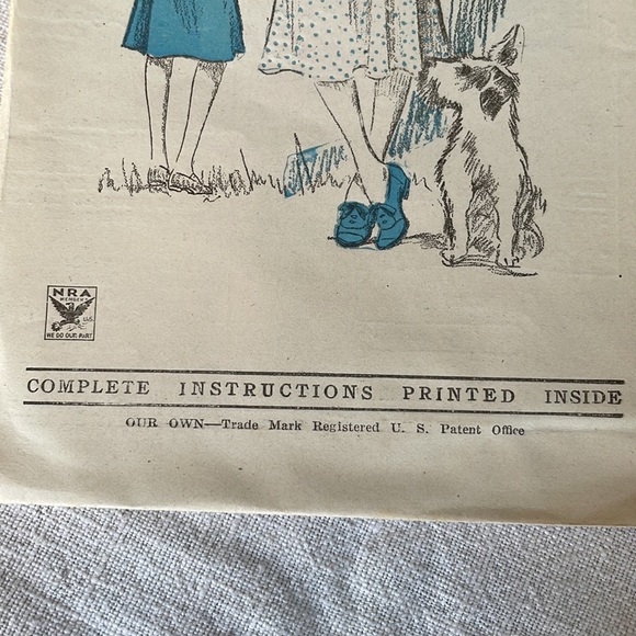 New York Pattern 112 Girl’s & Junior’s dress sewing pattern ca1930’s - Picture 2 of 8